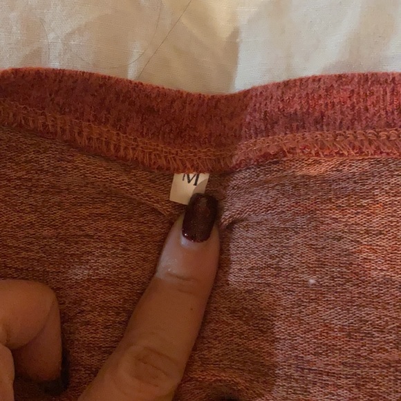 Lightweight crew neck with pockets - Picture 2 of 2